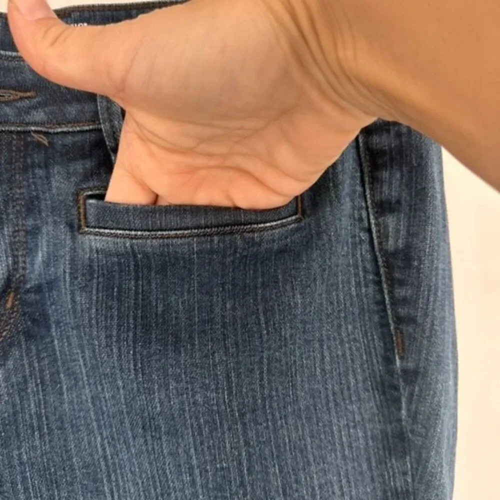LOFT Ann Taylor Jeans Women’s 5-pocket Denim Original Bootcut Blue size 8 petite